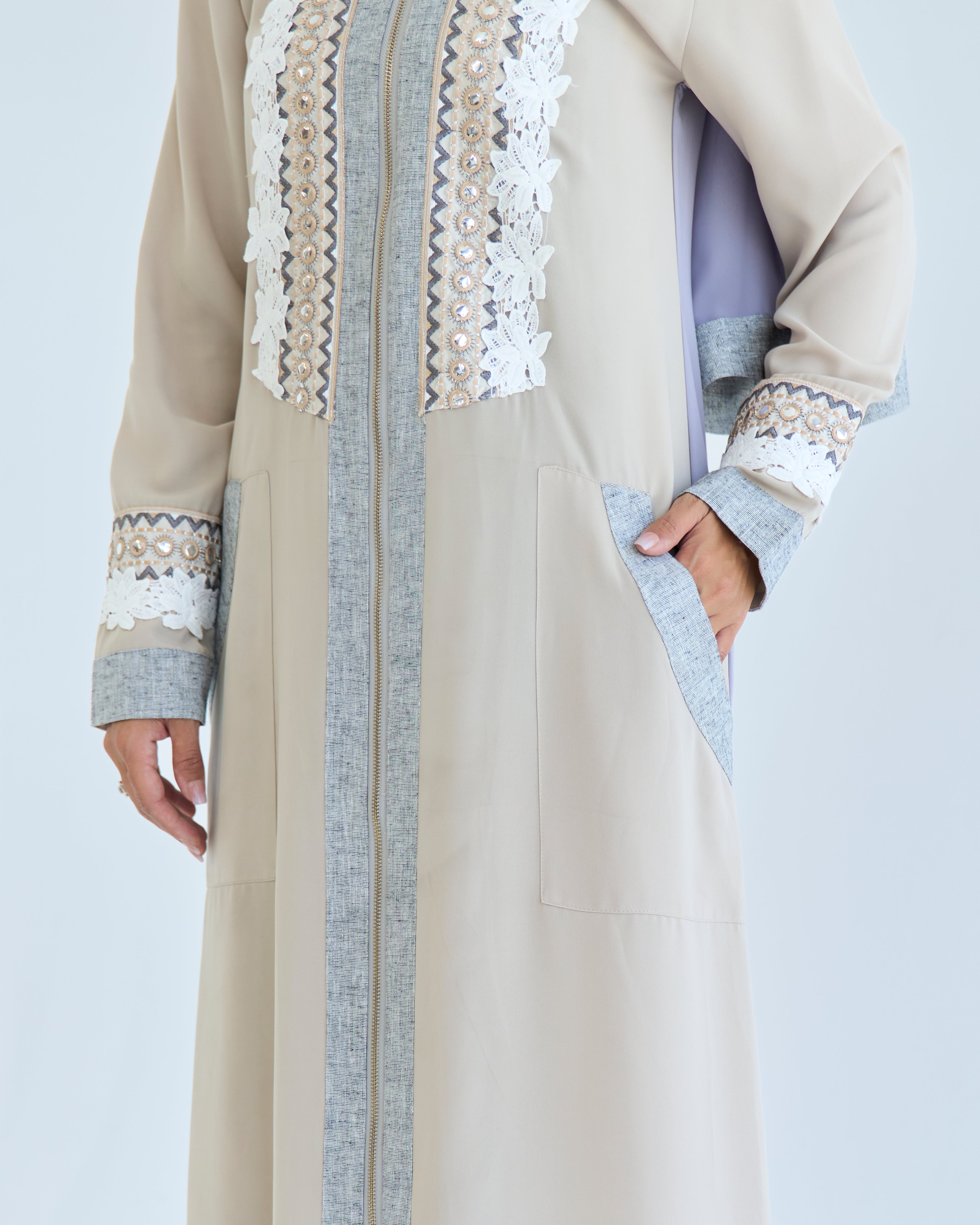 Jaleela Abaya