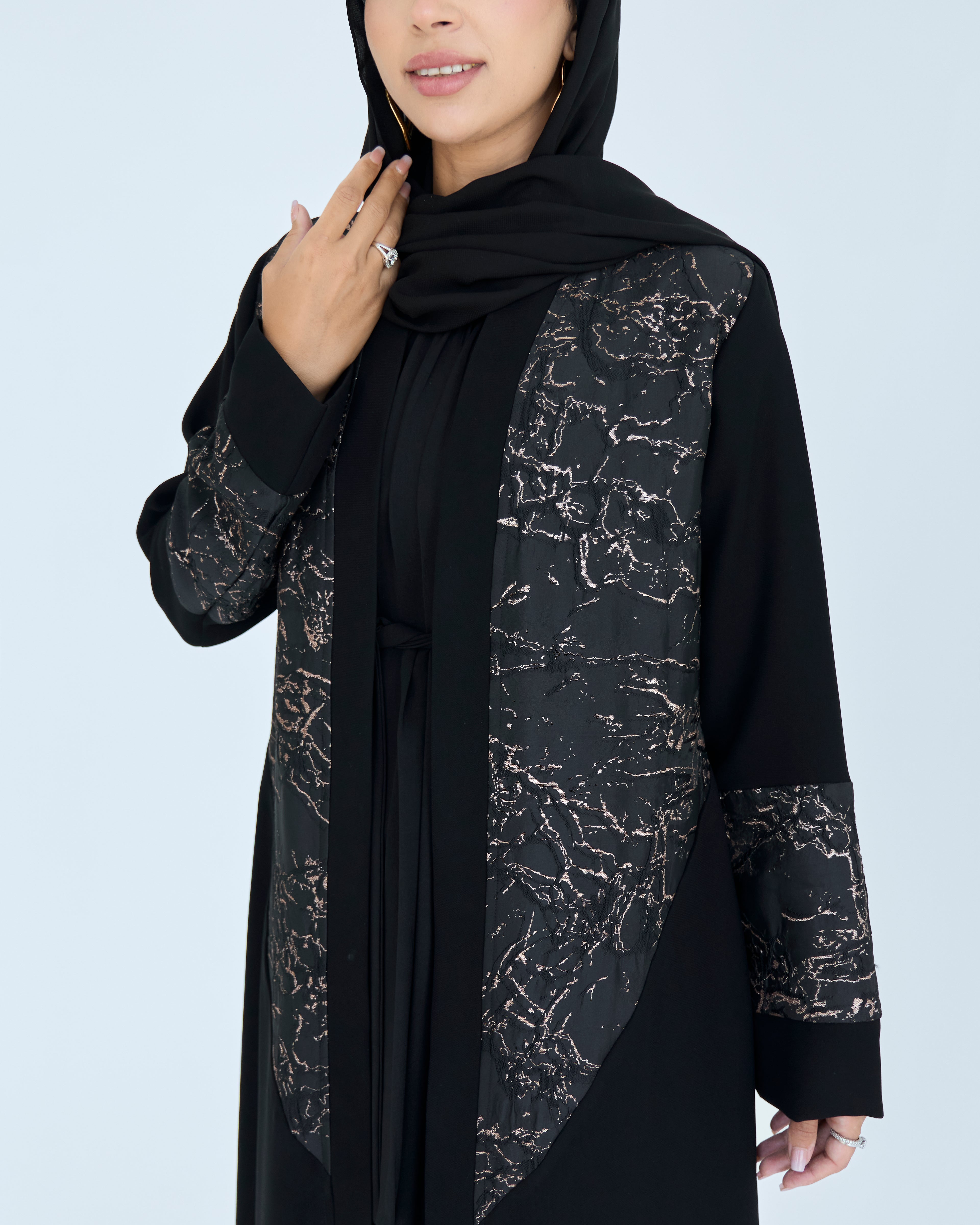 Nazly Abaya