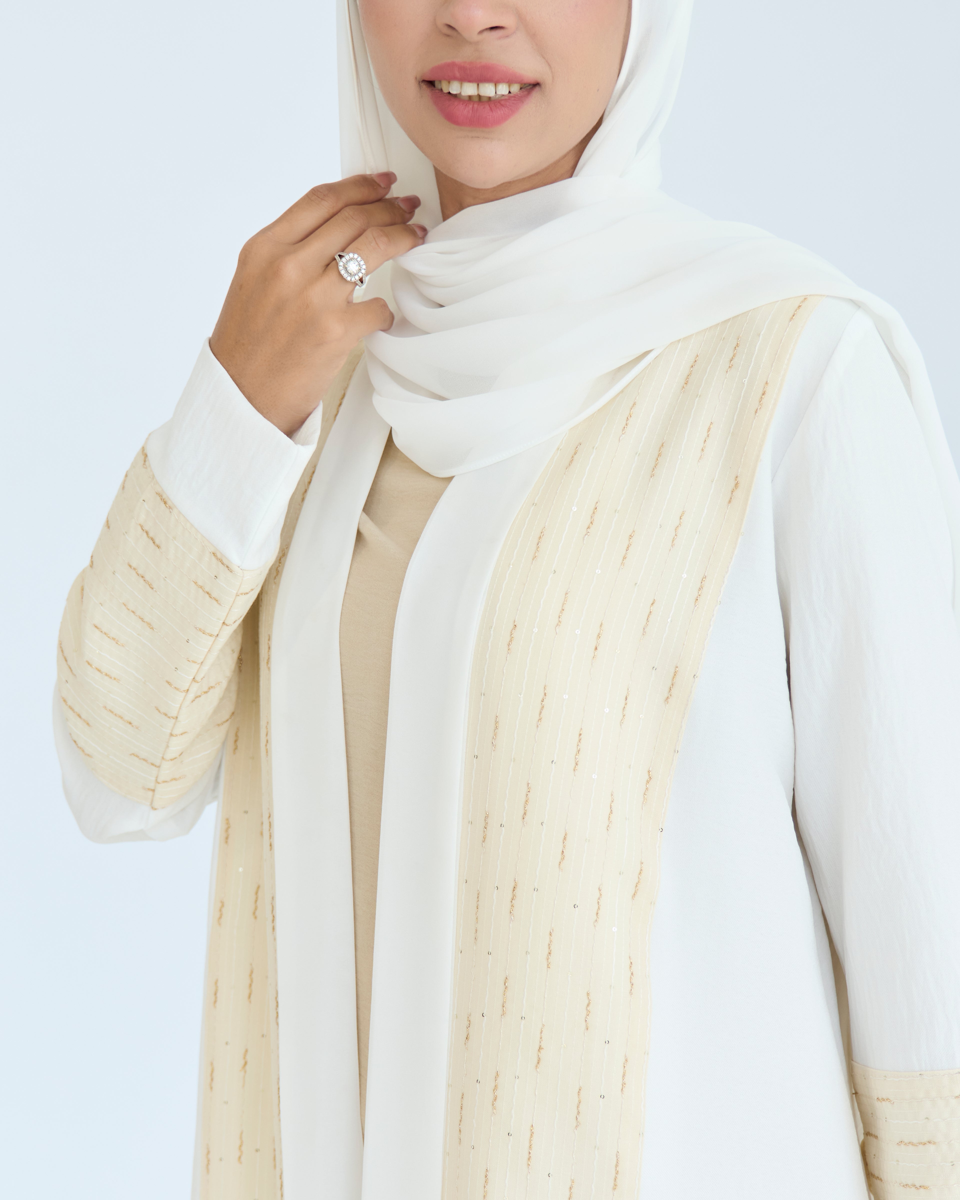 Hiba Abaya