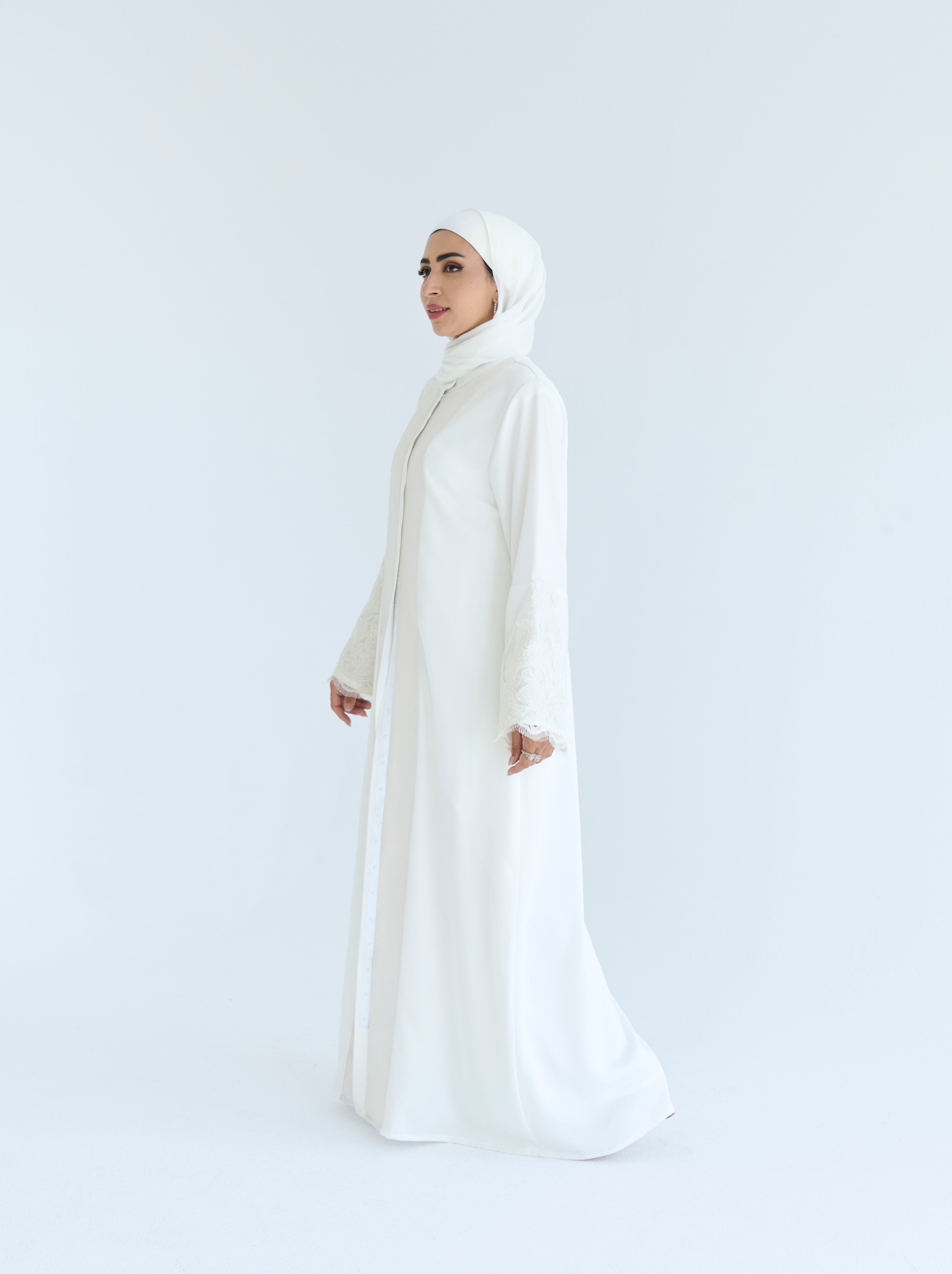 Yaqoot Abaya