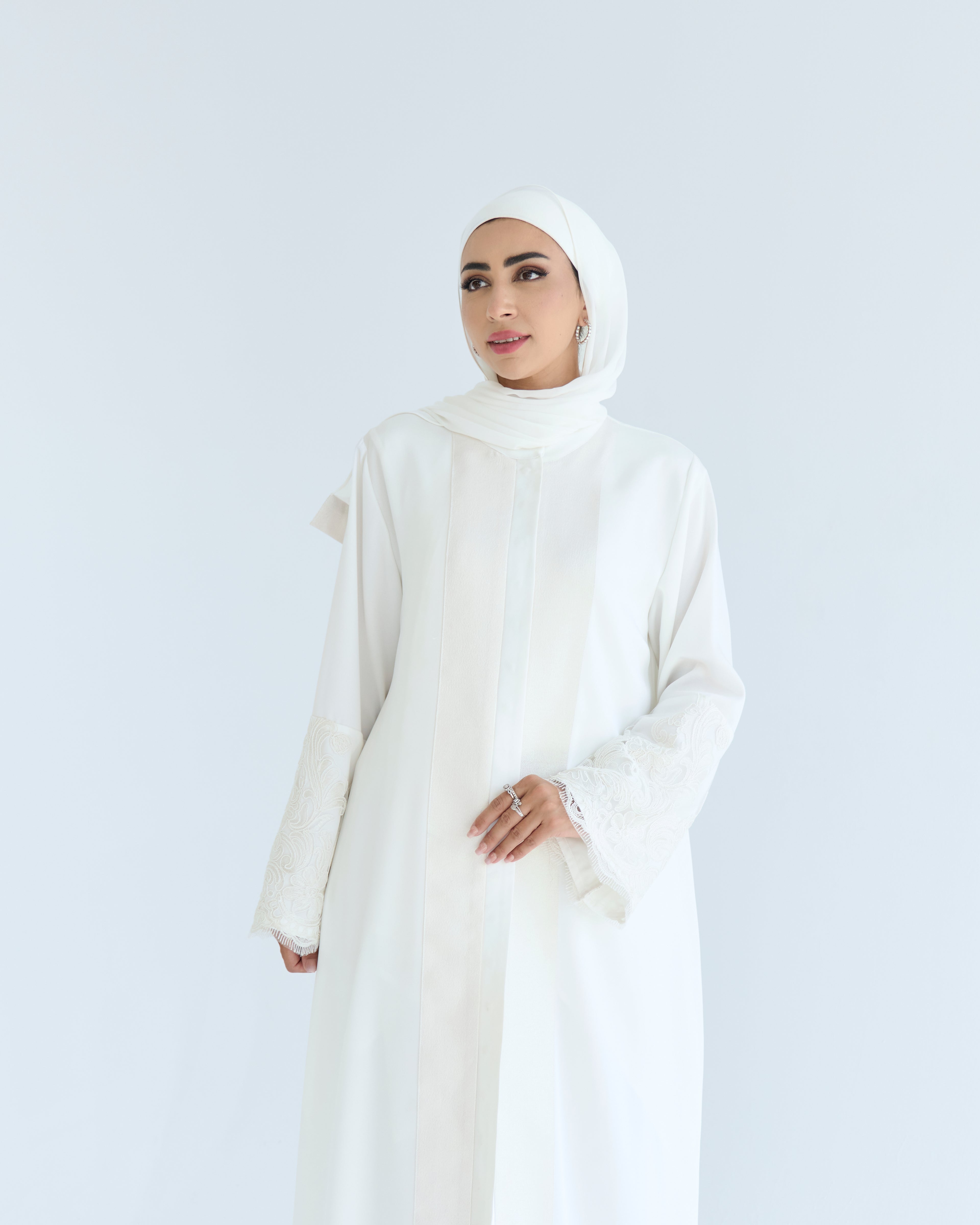 Yaqoot Abaya