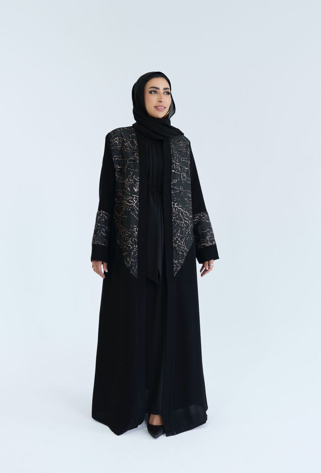 Nazly Abaya