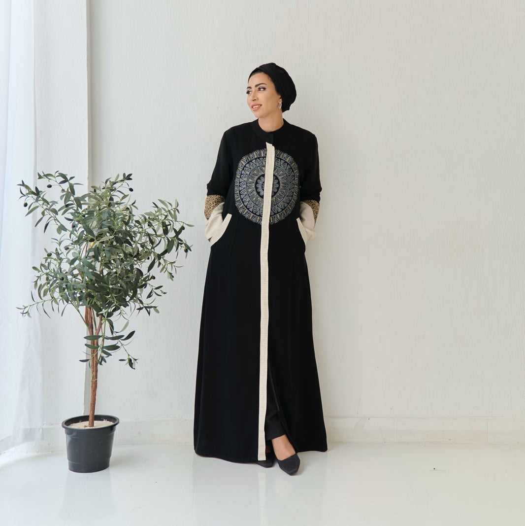 Yasmina Abaya
