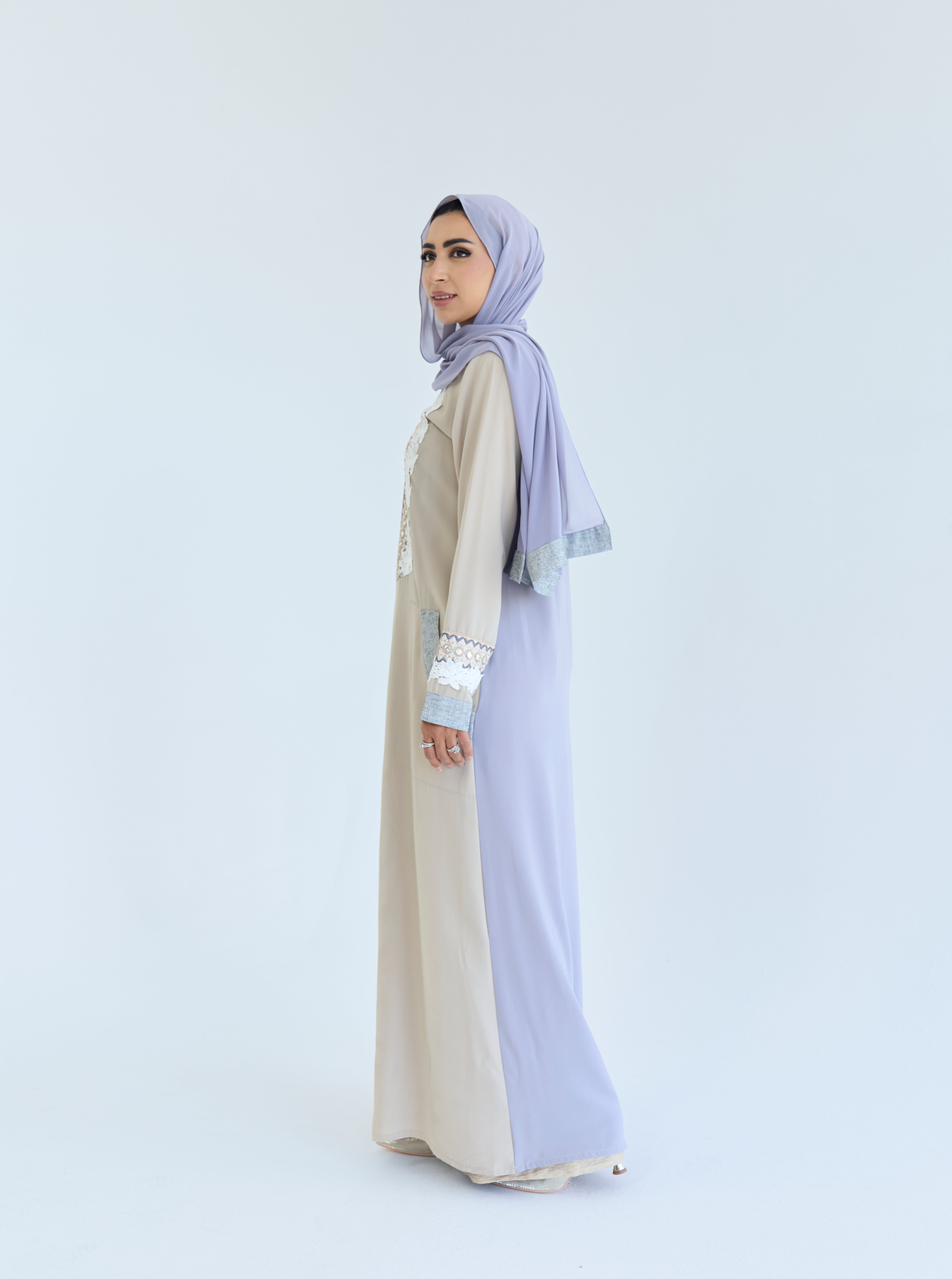 Jaleela Abaya