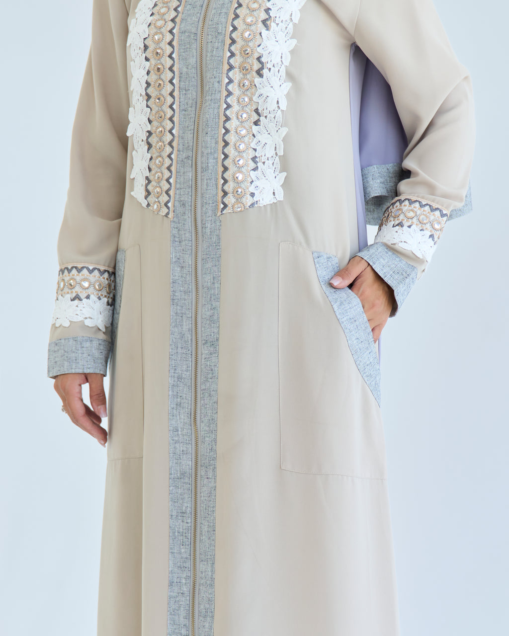 Jaleela Abaya