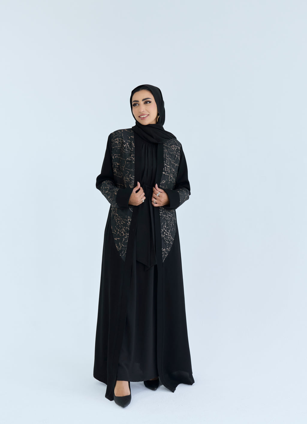 Nazly Abaya