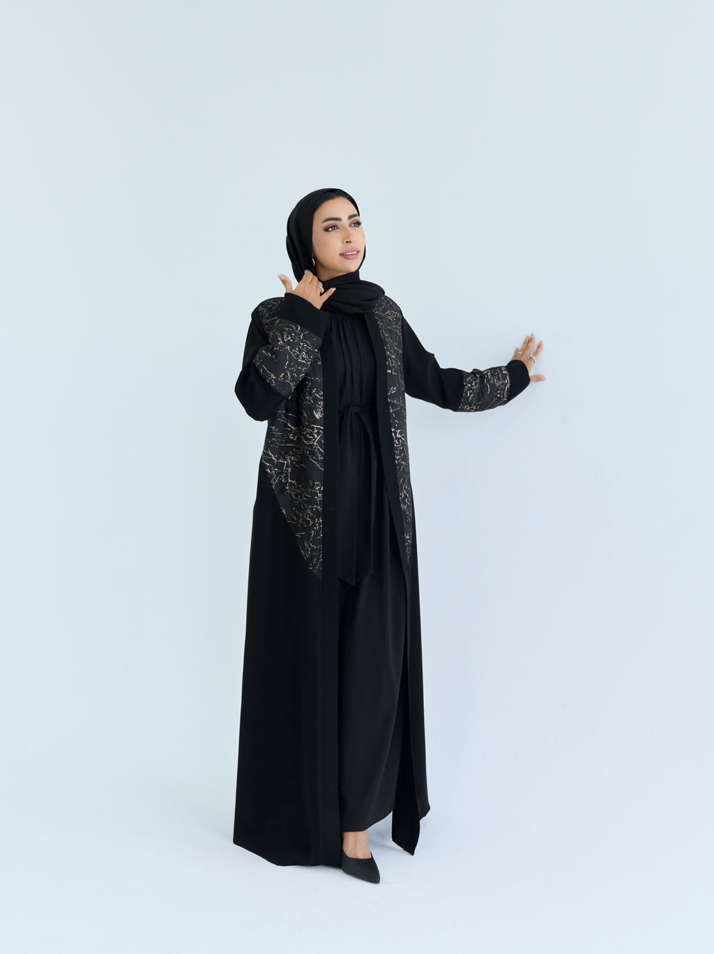 Nazly Abaya