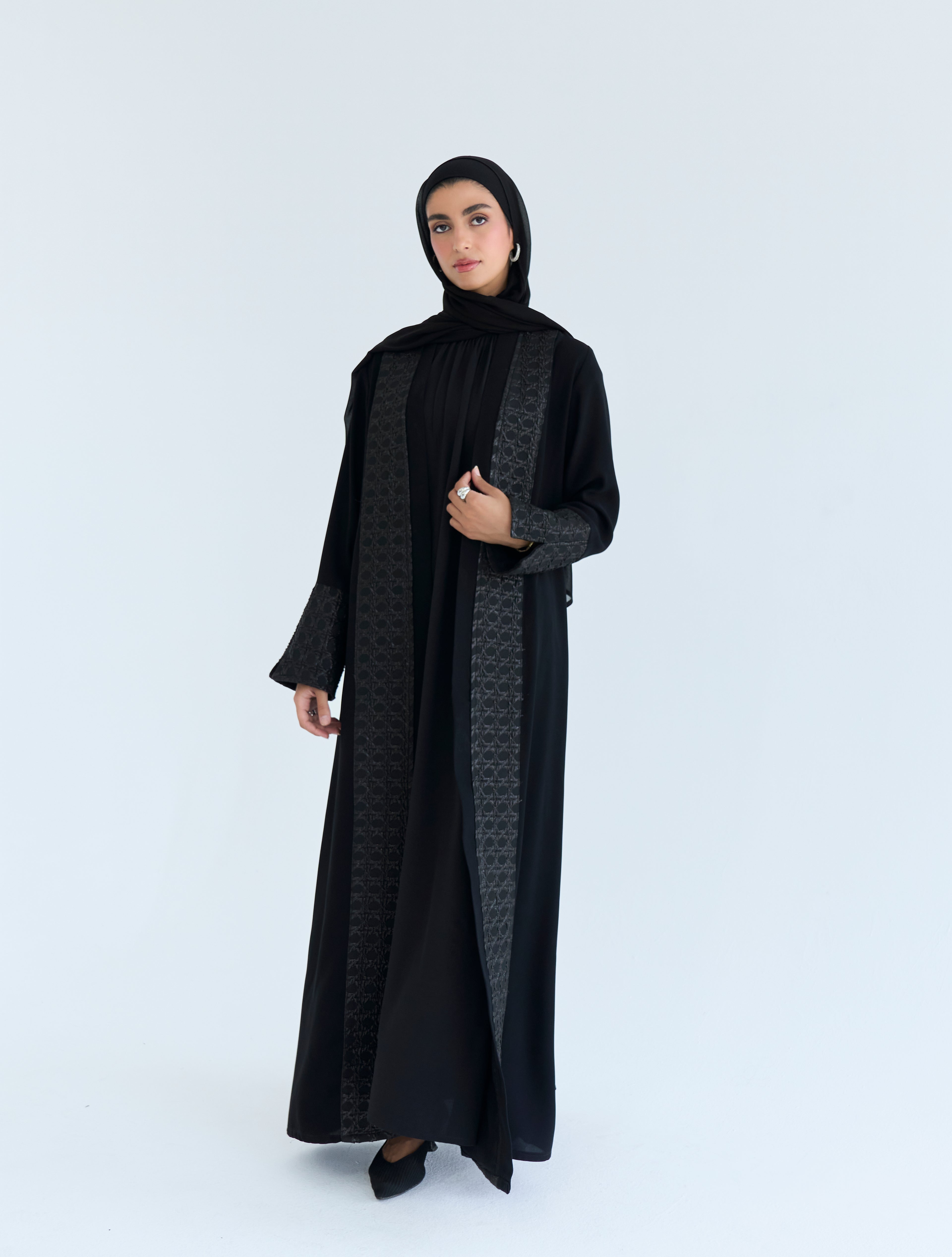Yusr Abaya