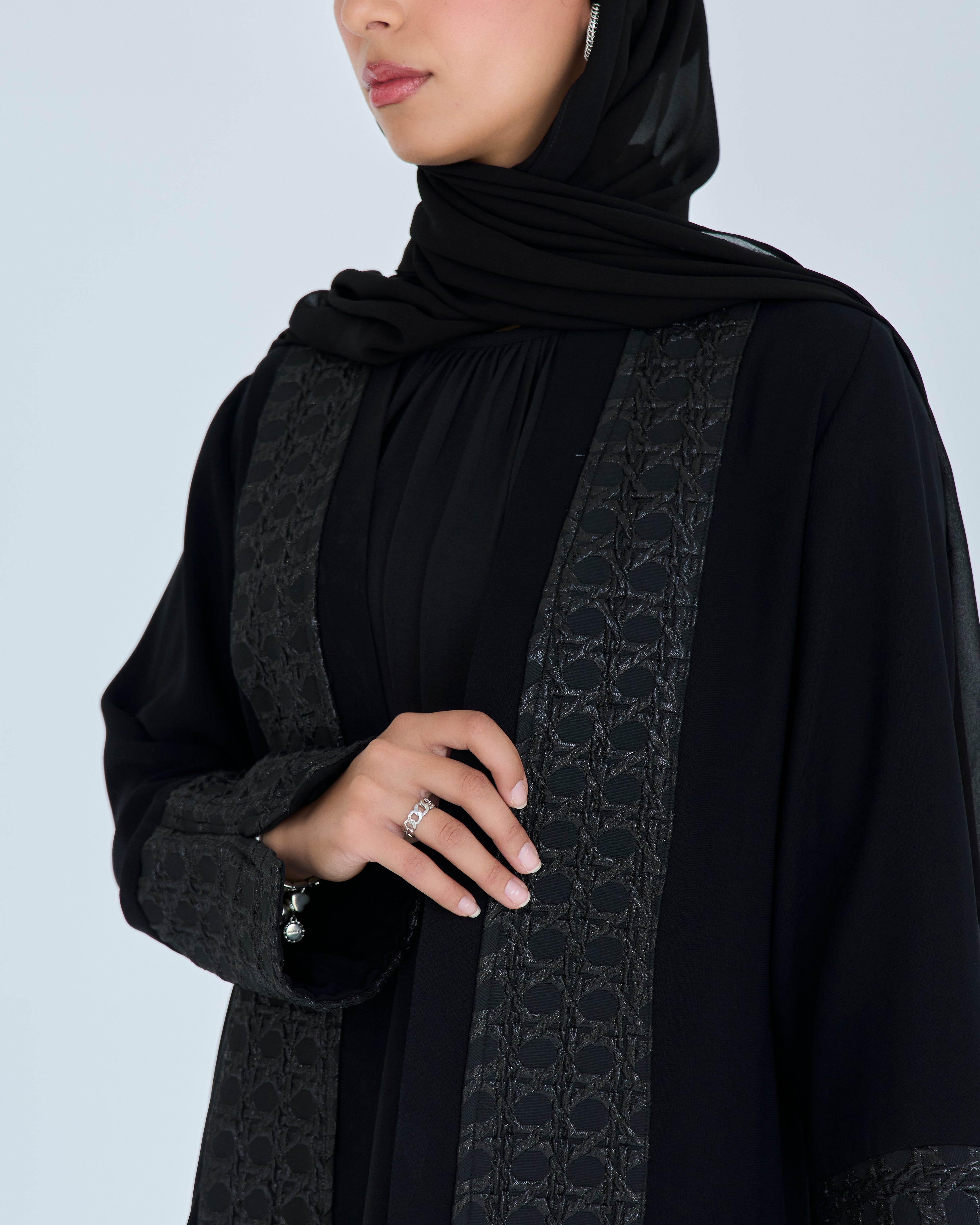 Yusr Abaya