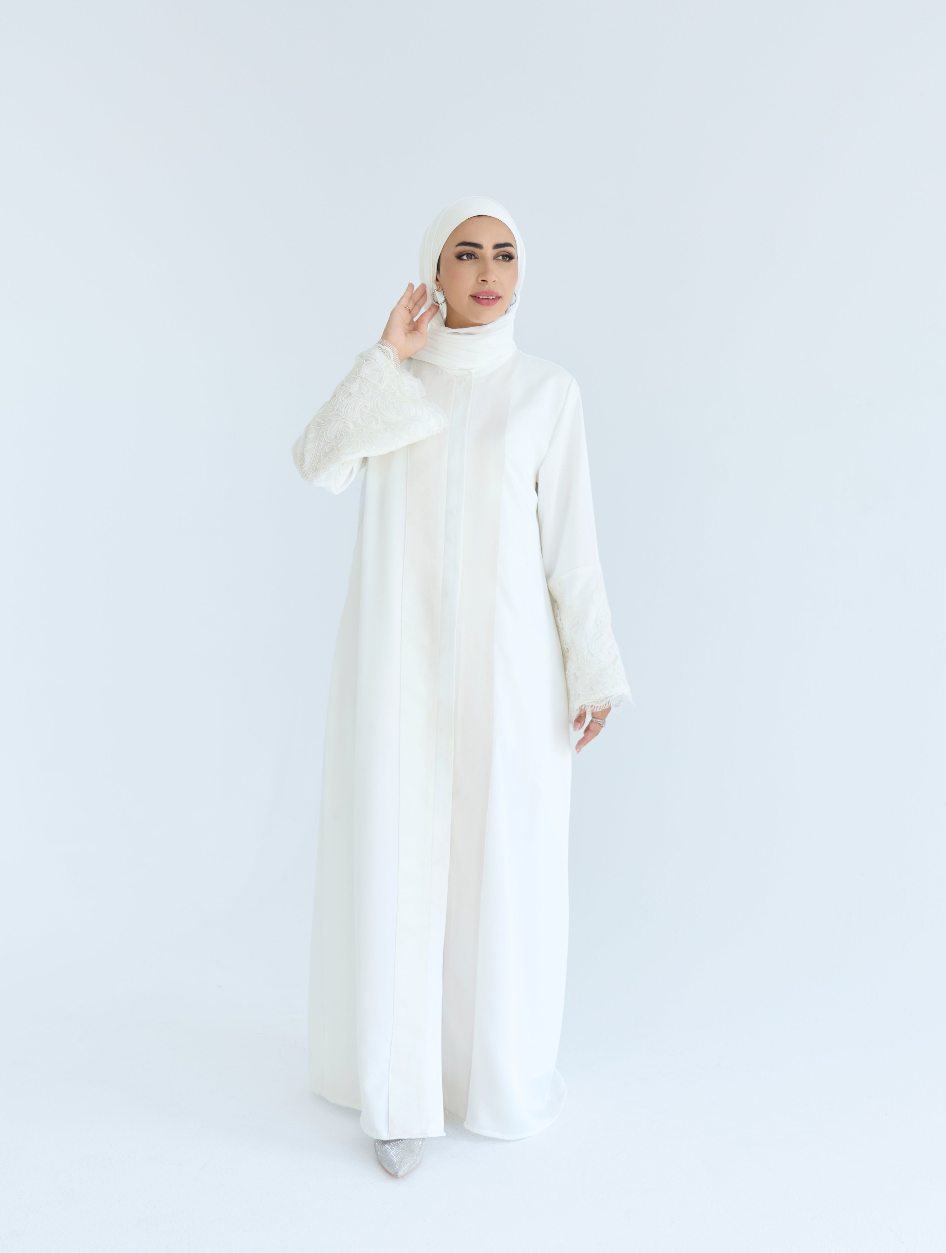 Yaqoot Abaya