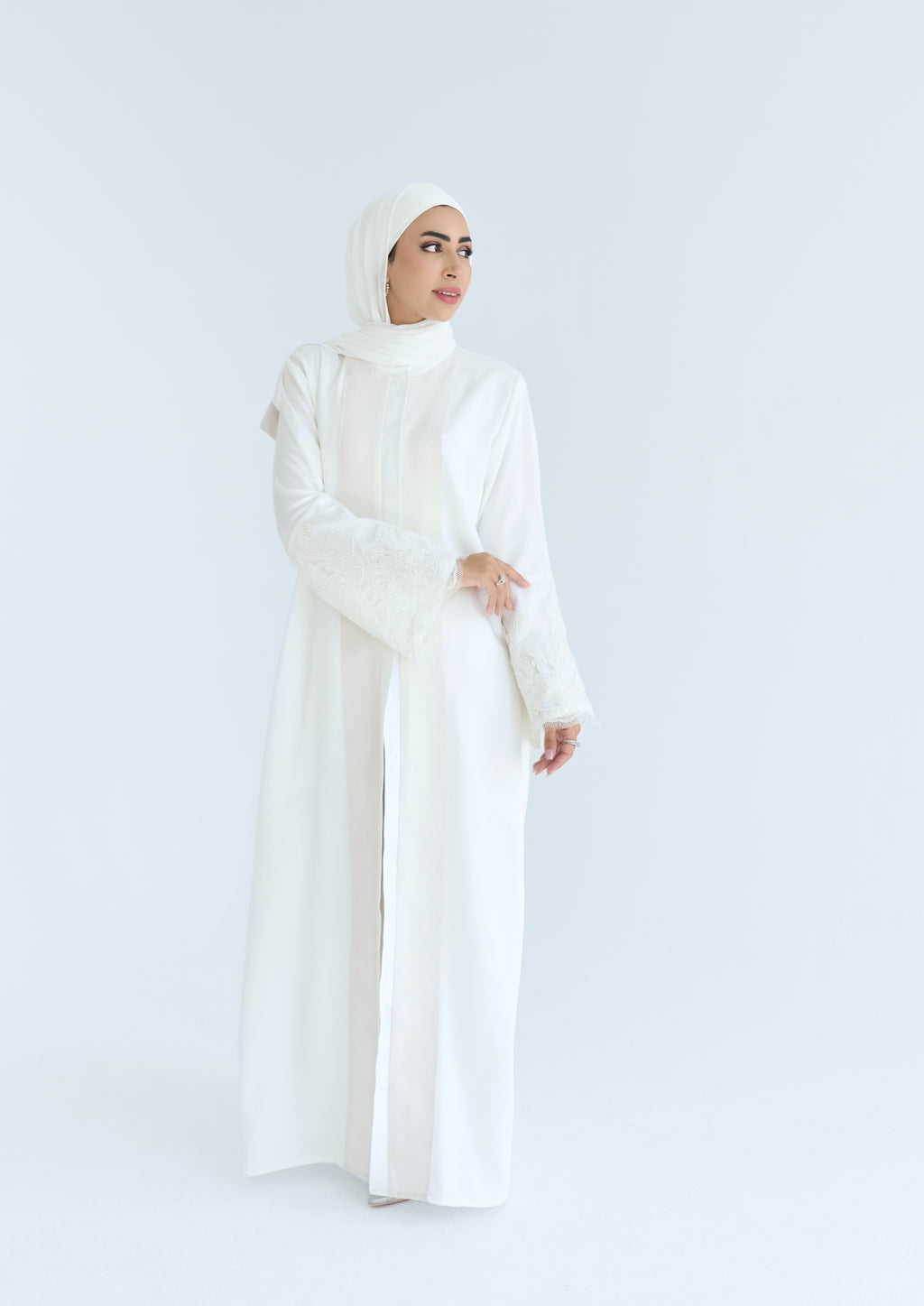 Yaqoot Abaya