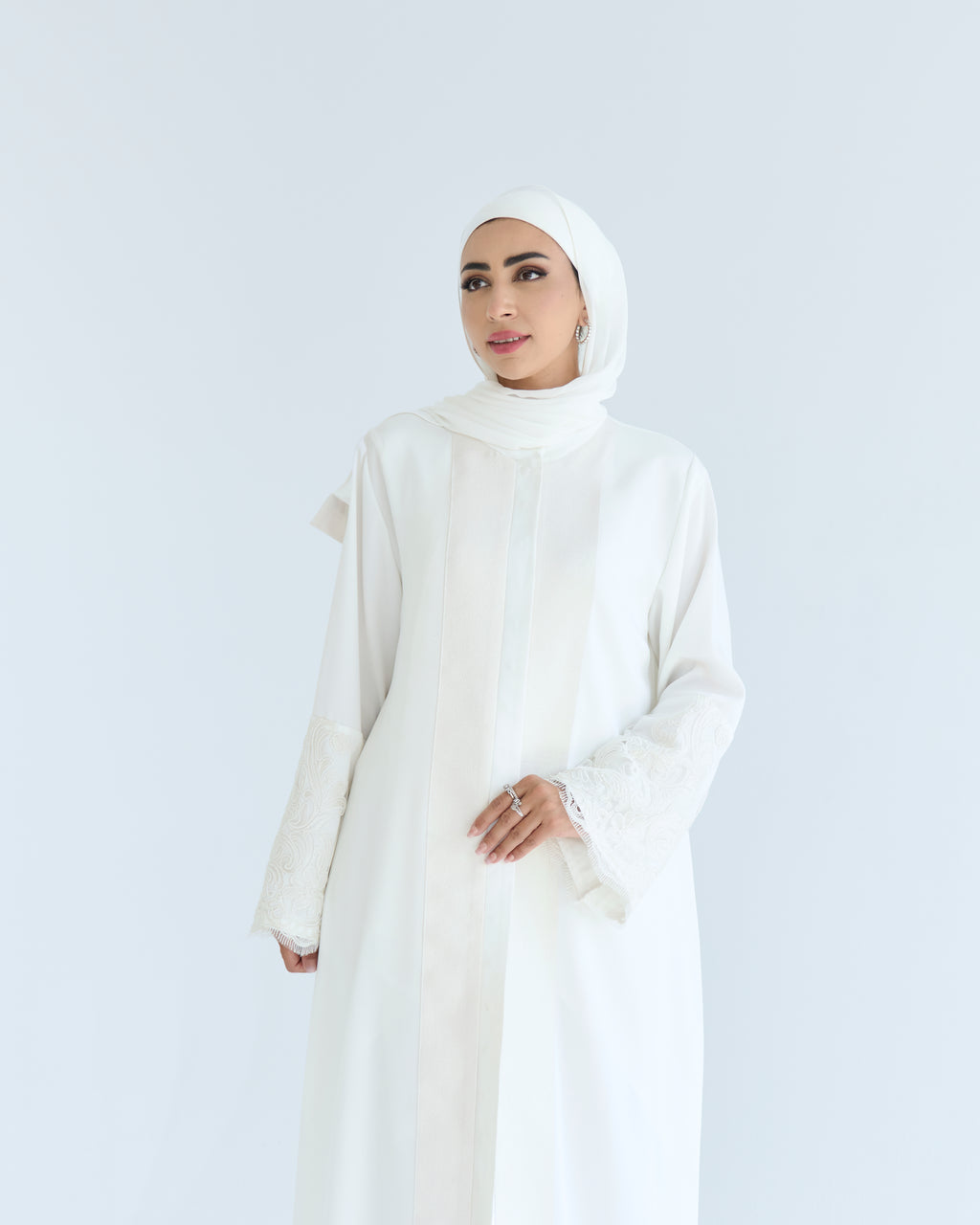 Yaqoot Abaya