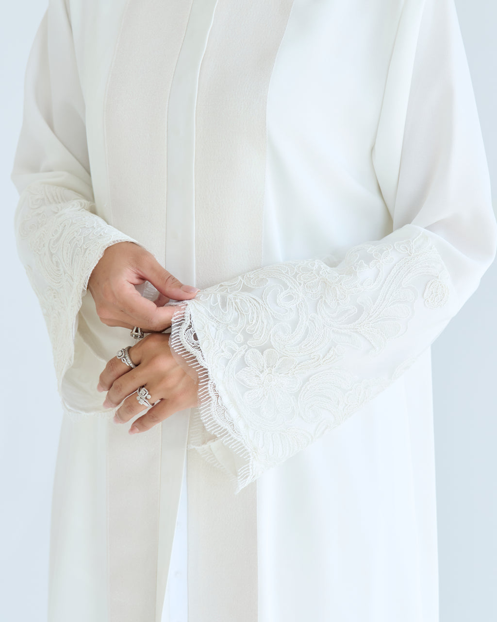 Yaqoot Abaya