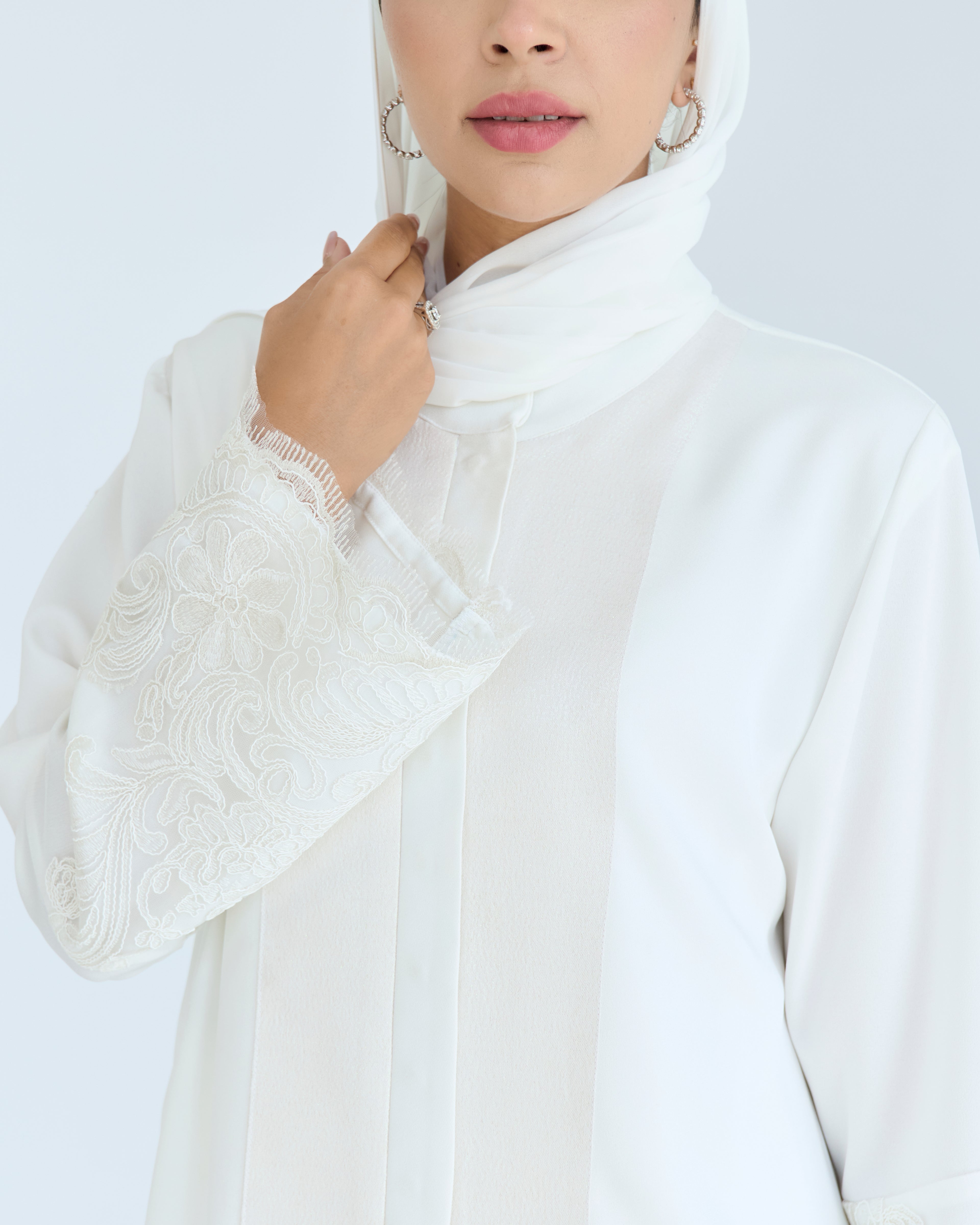 Yaqoot Abaya