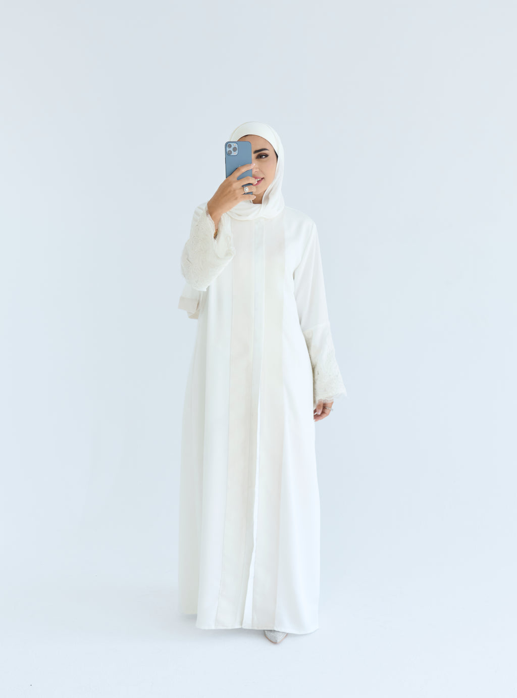 Yaqoot Abaya