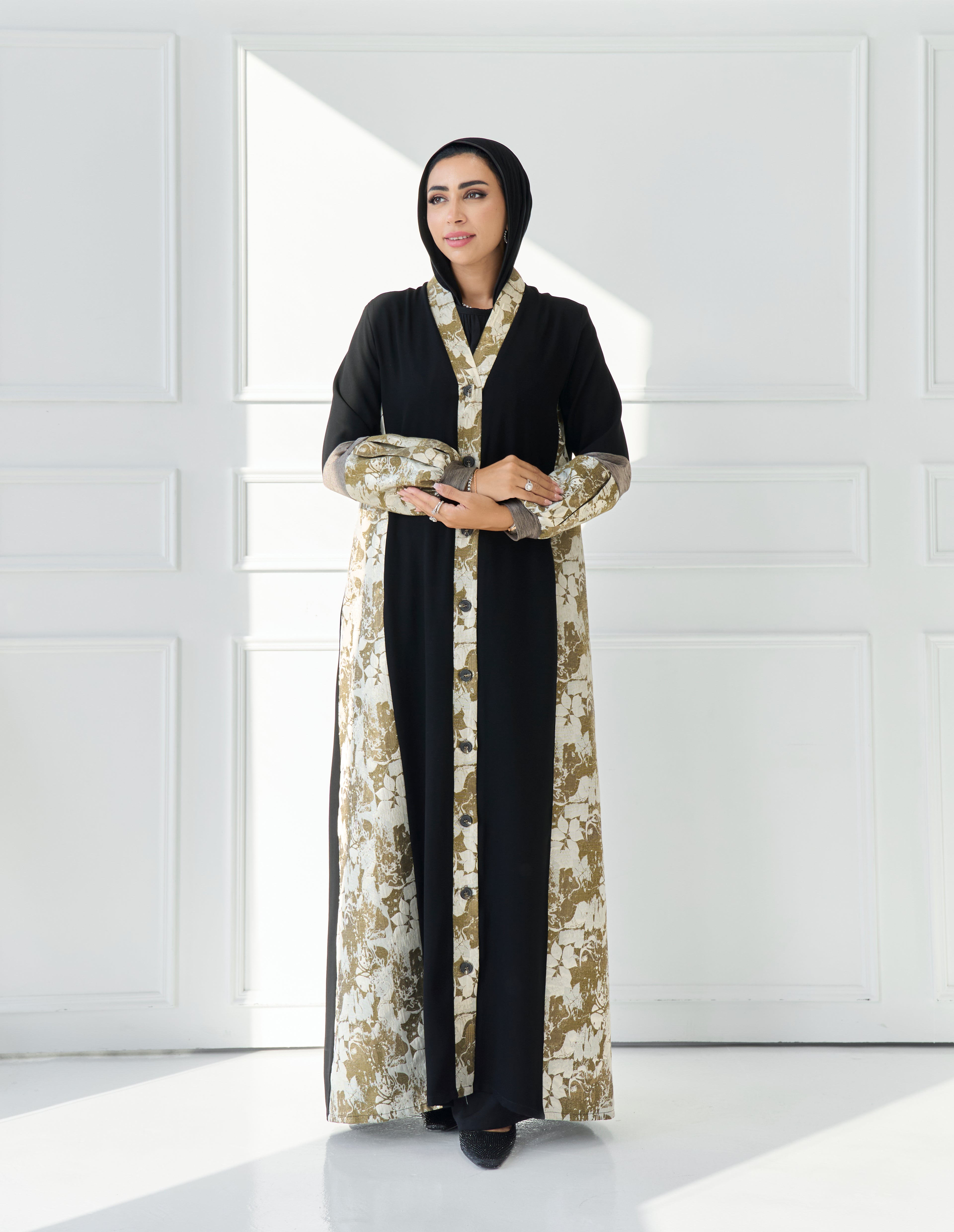 Yumn Abaya