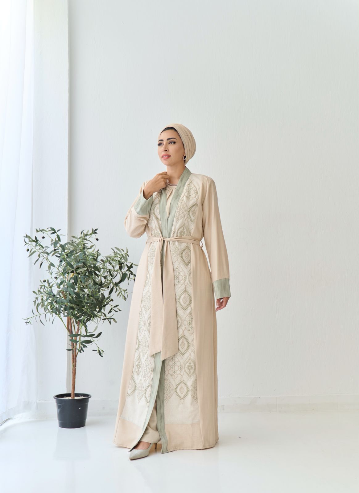 Nawal Abaya