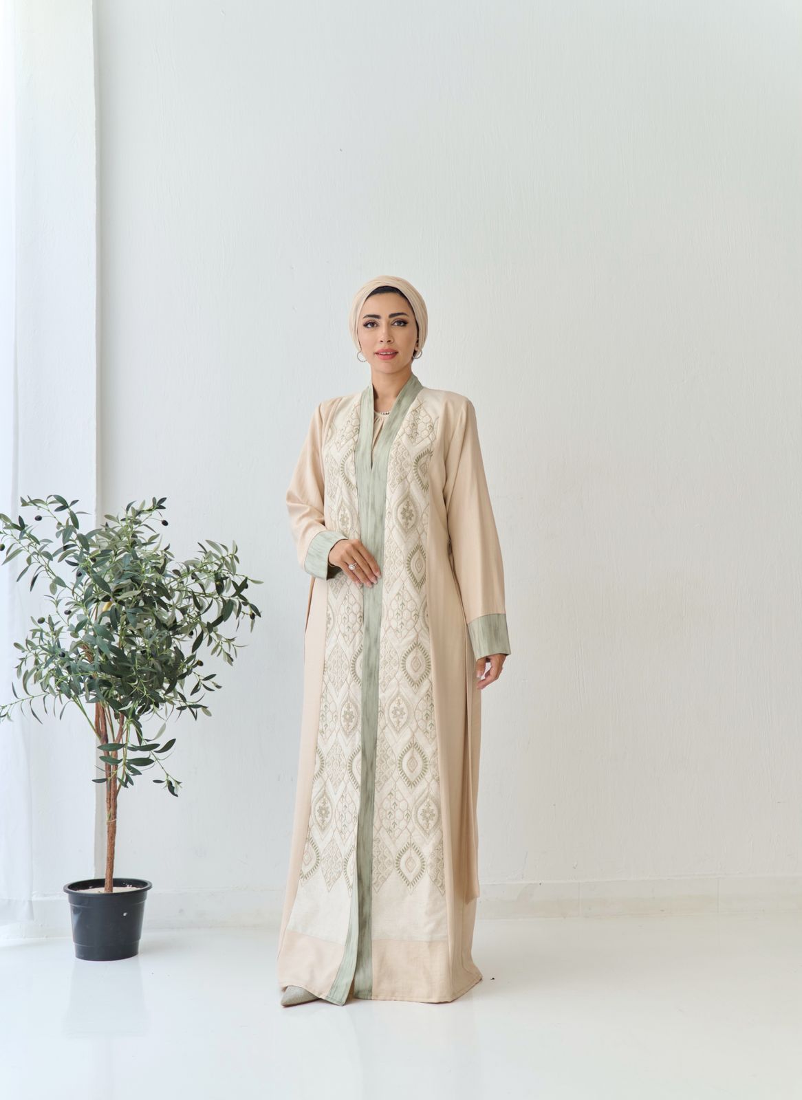 Nawal Abaya